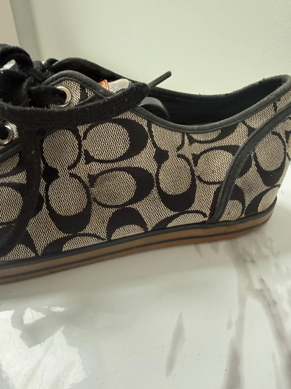 Coach Drake Low-Top Signature Canvas Sneakers in Tan and Black - Picture 8 of 14
